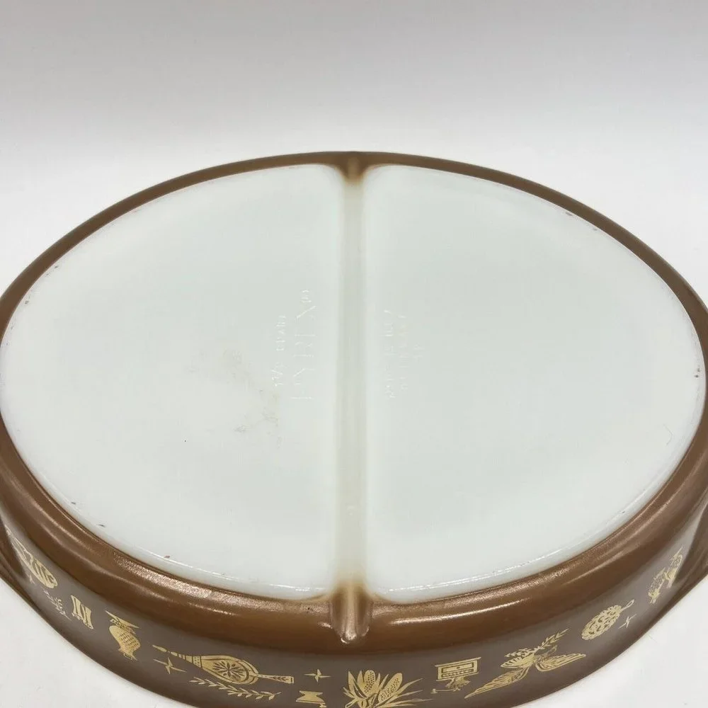 Pyrex #12 Divided Dish Early American Gold on Brown 1.5 qt 1962-71 Vintage